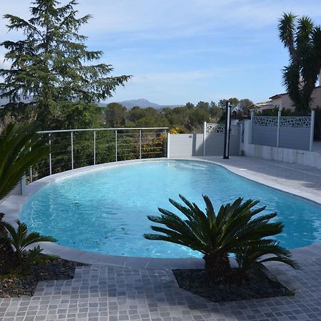Belle Maison Avec Piscine Dans Les Hauteurs A Saint Raphael Екстер'єр фото
